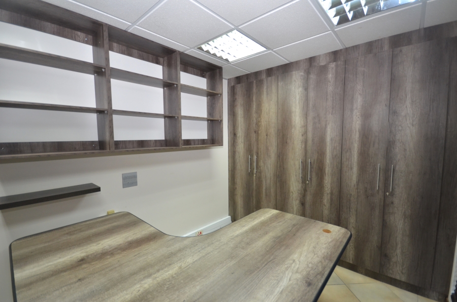 To Let commercial Property for Rent in Gonubie Eastern Cape